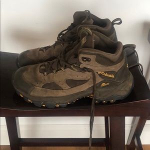 Columbia Men’s Hiking Boots